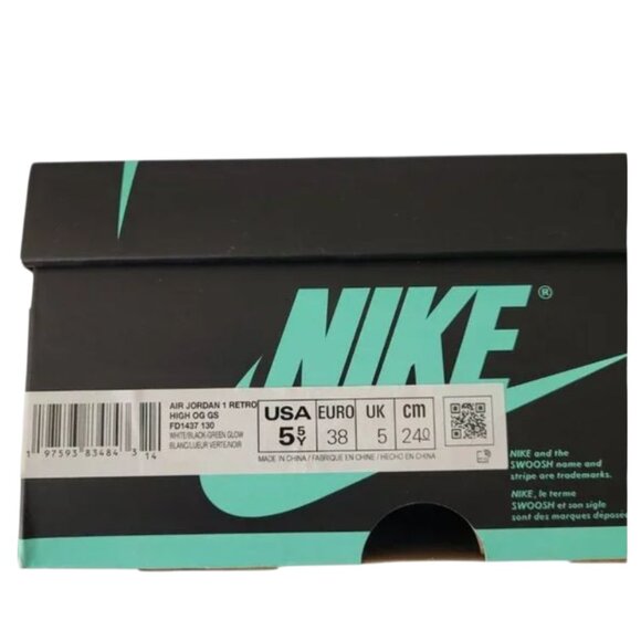 Nike Air Jordan 1 Retro High OG GS White Black Green Glow Size 5.5Y/7W - Picture 5 of 10
